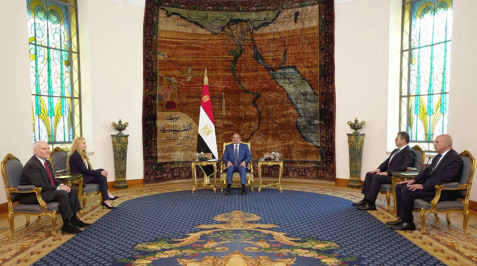 جانب من اللقاء جانب من اللقاء